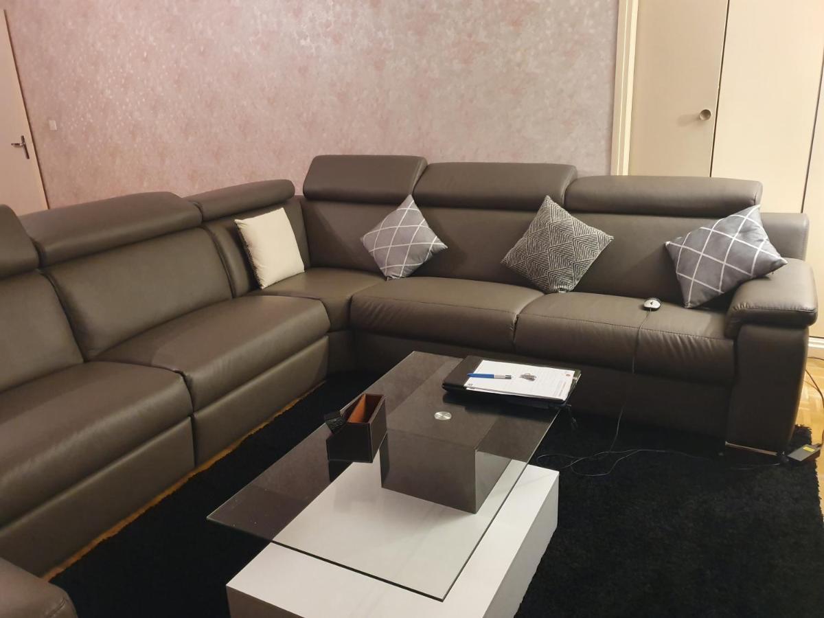 Dans Grand Appart De 113M2 Proche Paris Creil Esterno foto