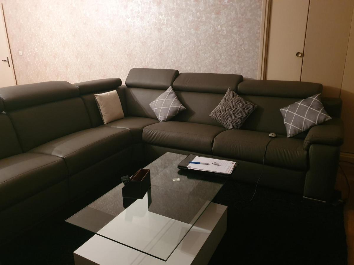 Dans Grand Appart De 113M2 Proche Paris Creil Esterno foto