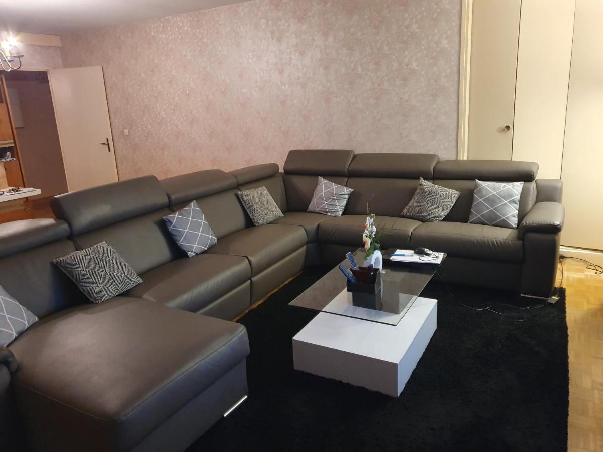 Dans Grand Appart De 113M2 Proche Paris Creil Esterno foto