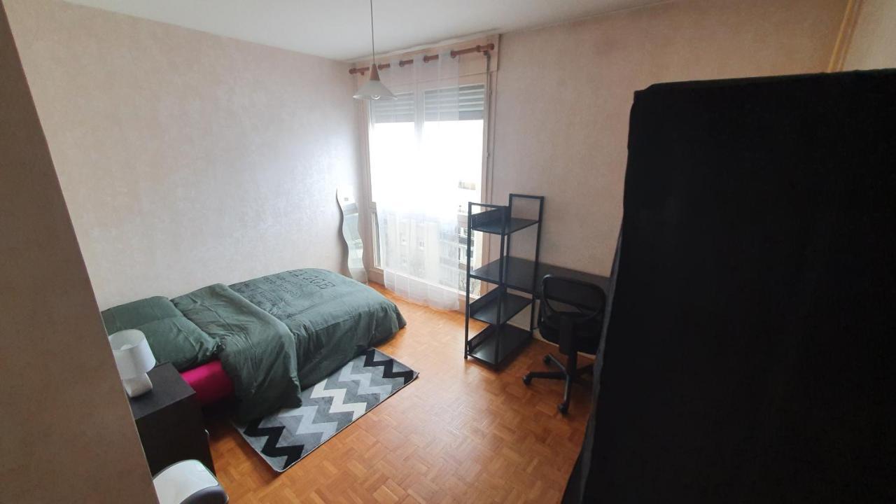 Dans Grand Appart De 113M2 Proche Paris Creil Esterno foto