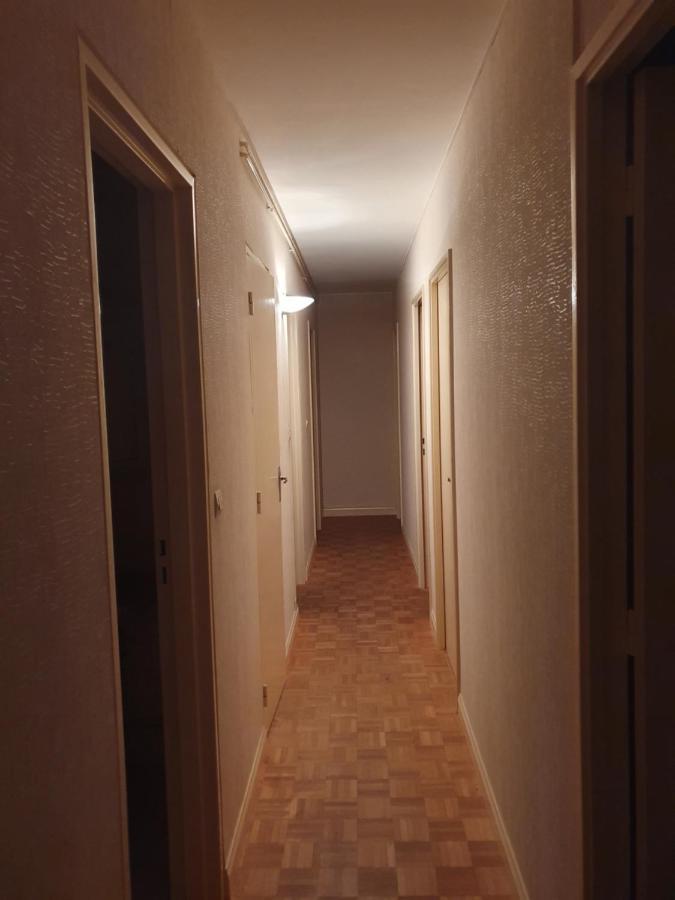 Dans Grand Appart De 113M2 Proche Paris Creil Esterno foto